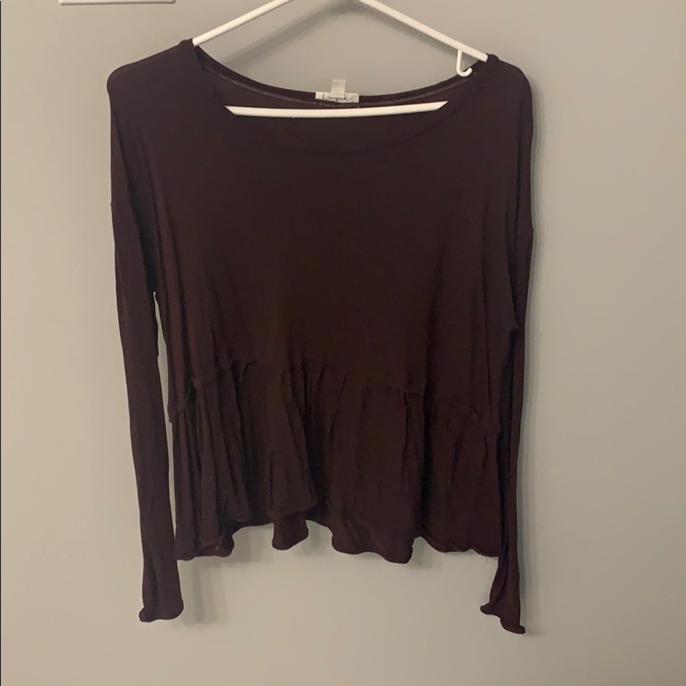💕2 for $15💕Wilfred burgundy peplum Tshirt